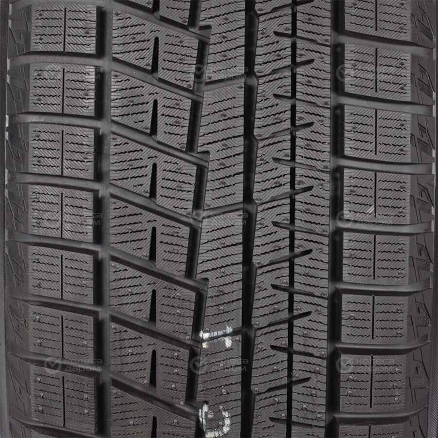 Шина Yokohama iceGUARD IG60 205/50 R17 93Q