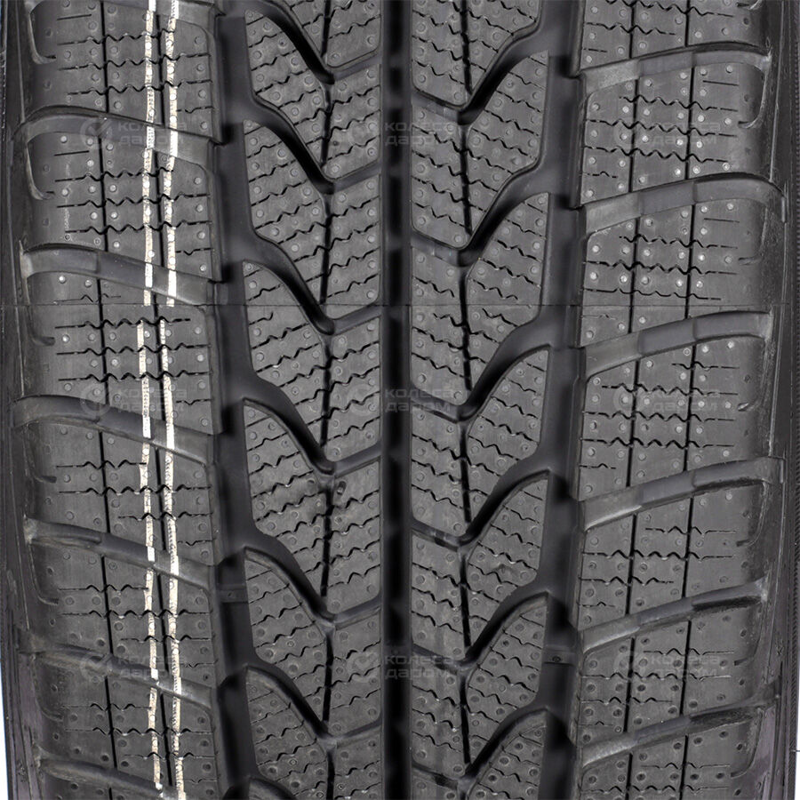 Шина Goodyear Cargo UltraGrip 215/60 R17 109T