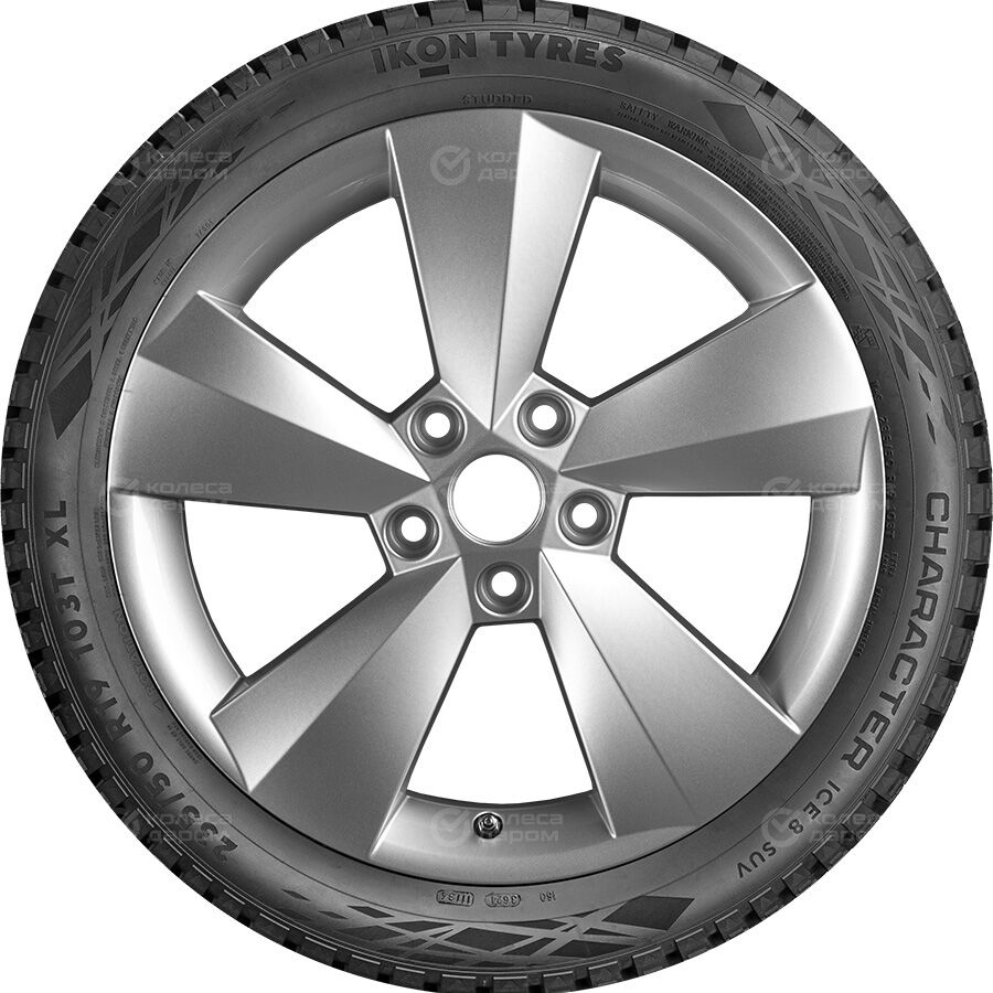 Шина Ikon Character Ice 8 SUV (Nordman 8 SUV) 225/55 R18 102T