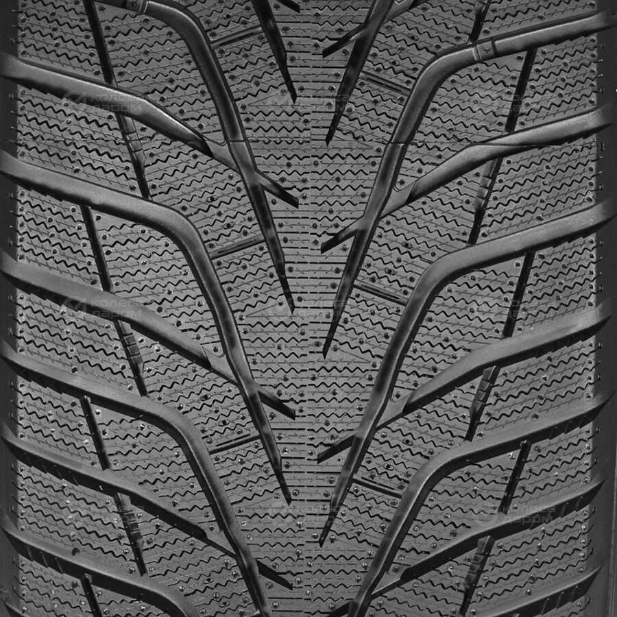 Шина Hankook Winter i cept IZ3 X W636A 255/45 R20 105T