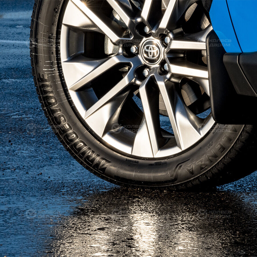 Шина Bridgestone Alenza 001 Run Flat 245/40 R21 100Y